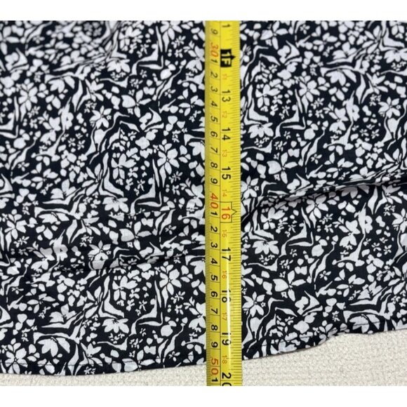 Womens Floral Ruffle Blouse XS Black White Smocked Peplum Top NWT- Universal Thr - Picture 10 of 12